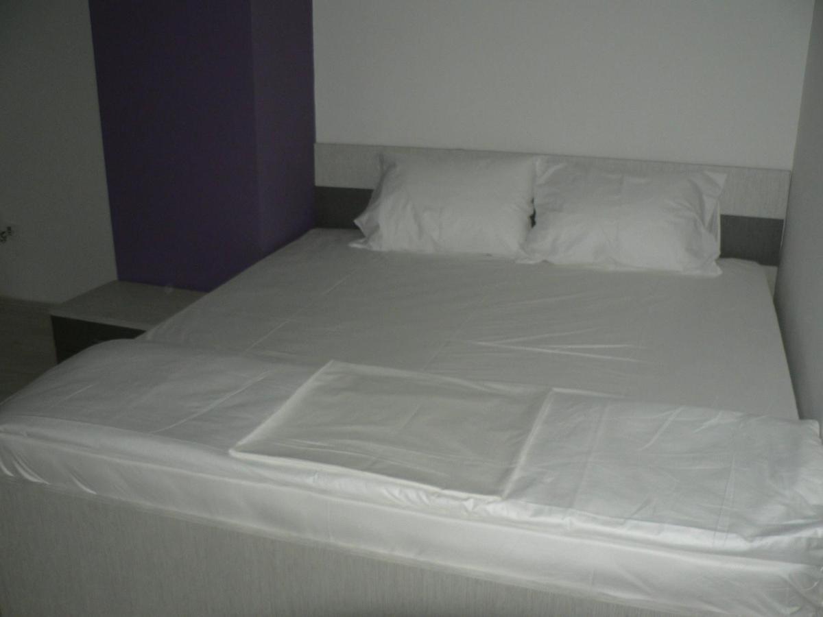 Hotel Leder Kocani Room photo