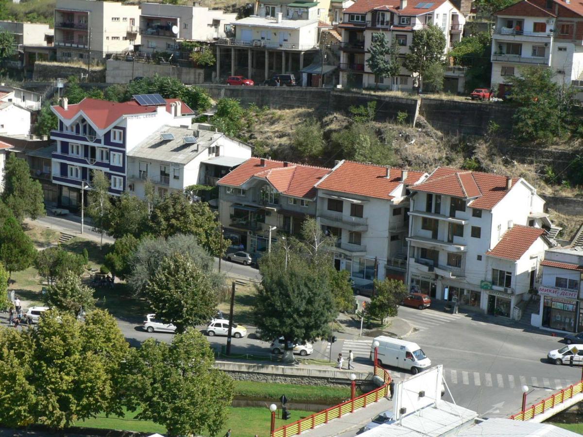 Hotel Leder Kocani Exterior photo